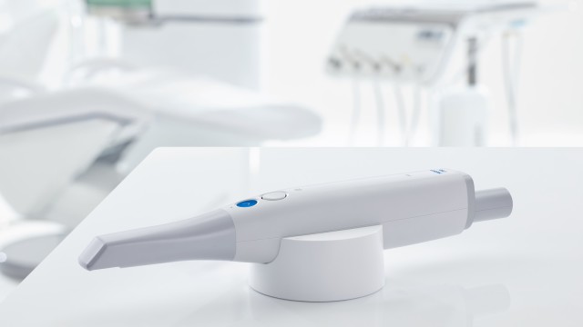 cara i700 wireless in dental office 